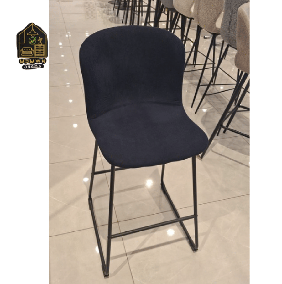 كرسى بار مرتفع بتصميم انيق الوان متعدده