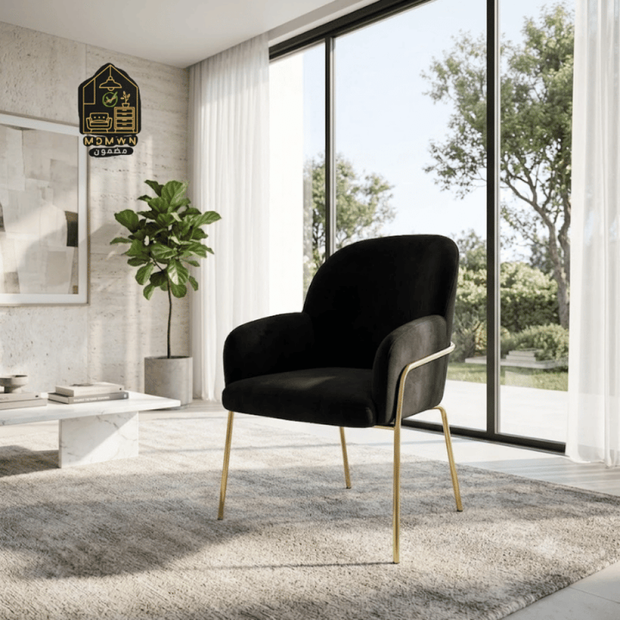 Modern single chair with velvet upholstery and gold metal legs