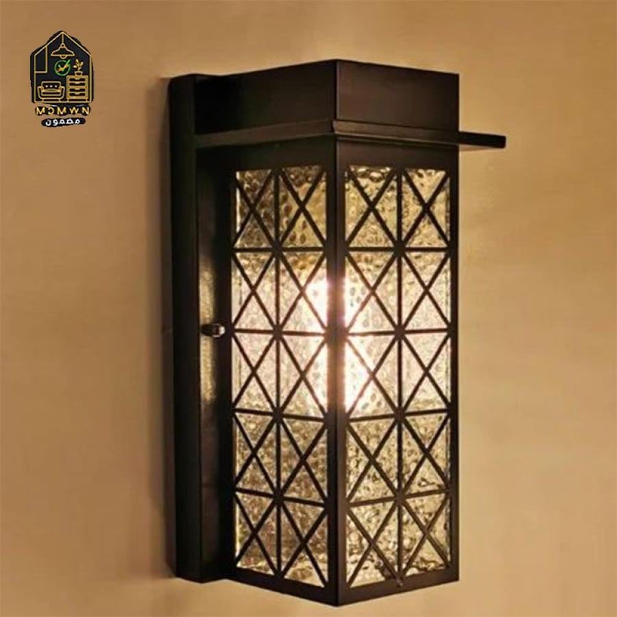 مصباح جداري بتصميم شبكي