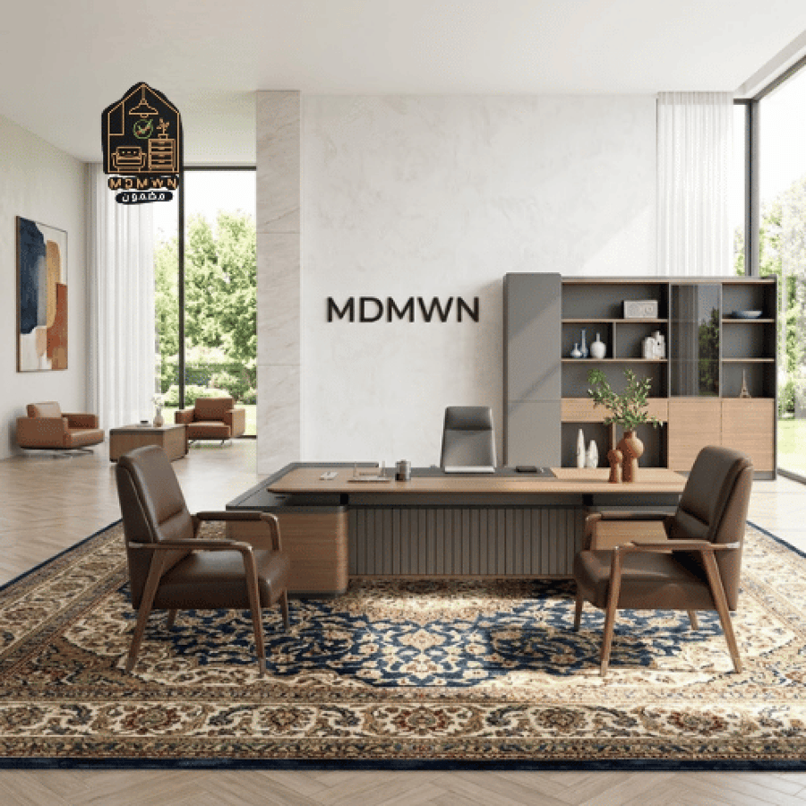 Multi-size executive desk set