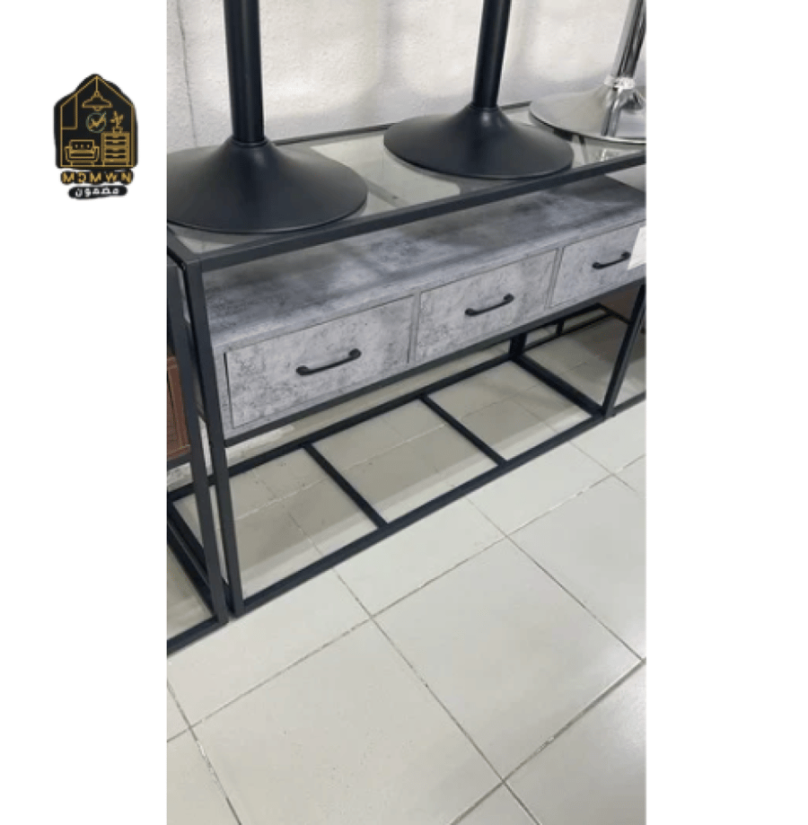 طاولة جانبية مودرن بثلاثة أدراج