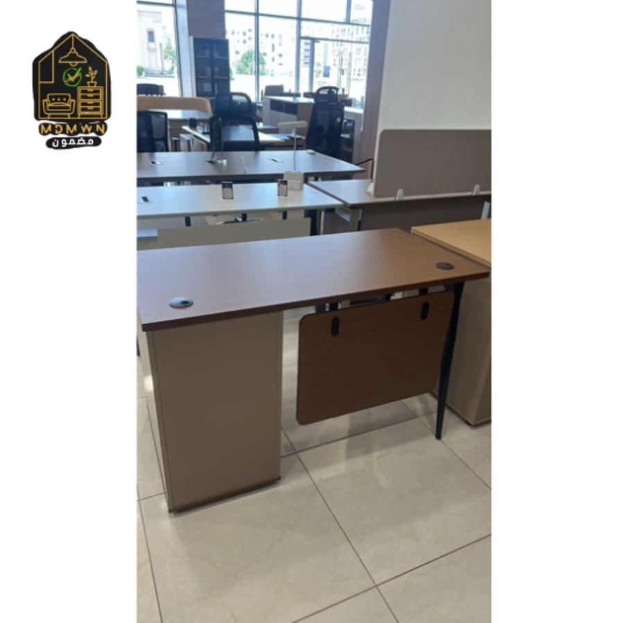 مكتب اداري متميز خيارات متعددة