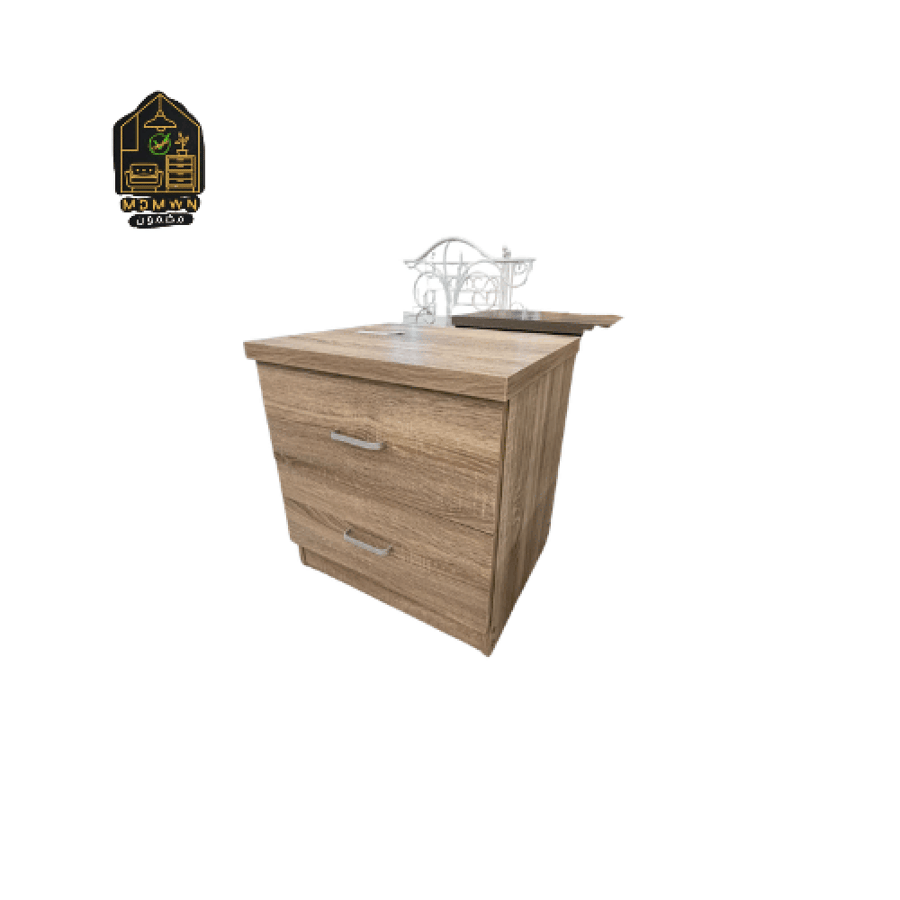 كومودينو خشبي بتصميم عملي