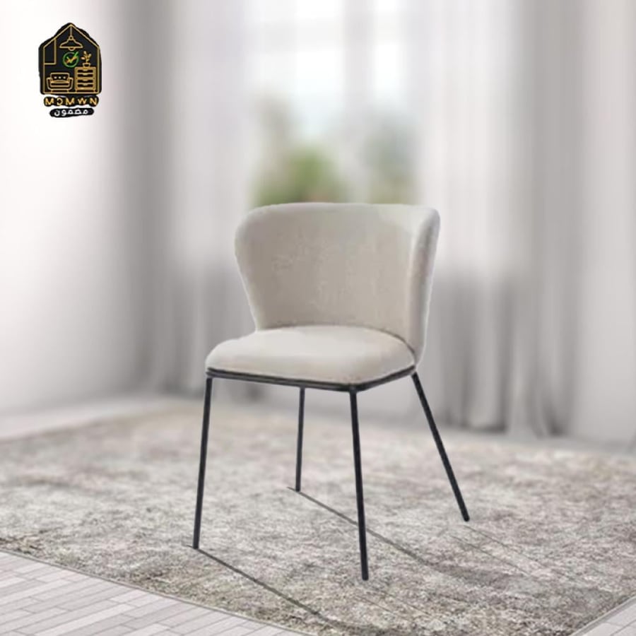Dining chair with curved back - comfortable and luxurious design