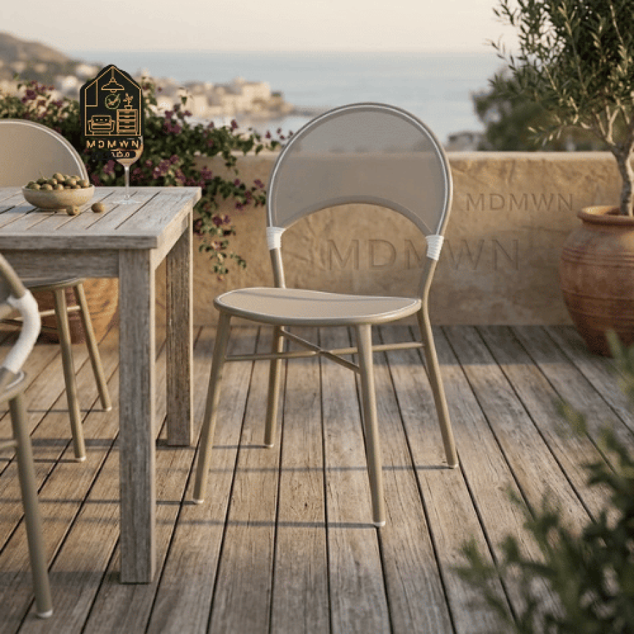 Modern semi-circular chair