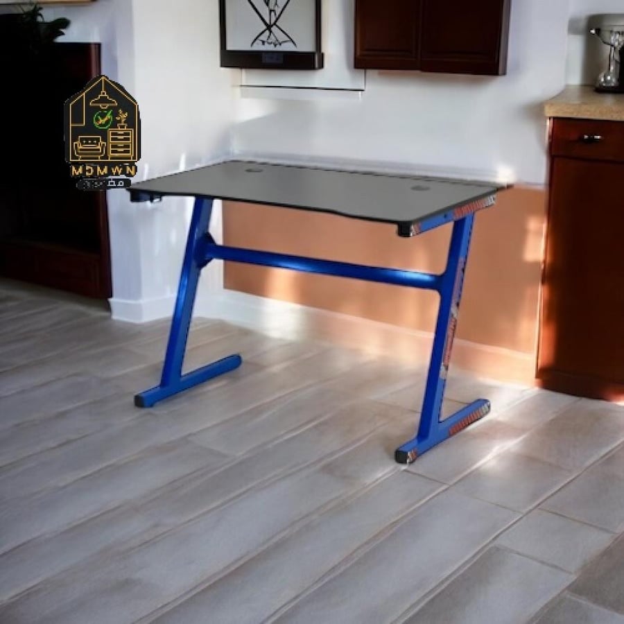 Gaming desk, stylish design for gaming professionals, with 120 cm metal legs