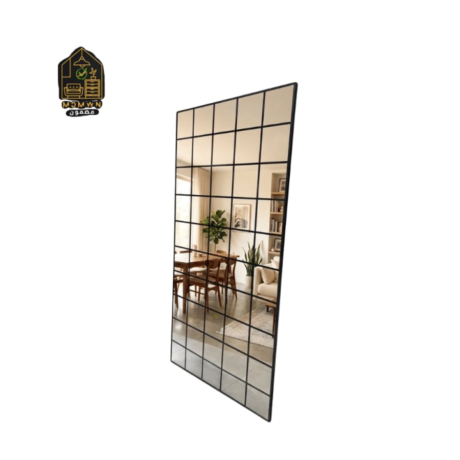 مرآة جدارية ذات تصميم أنيق