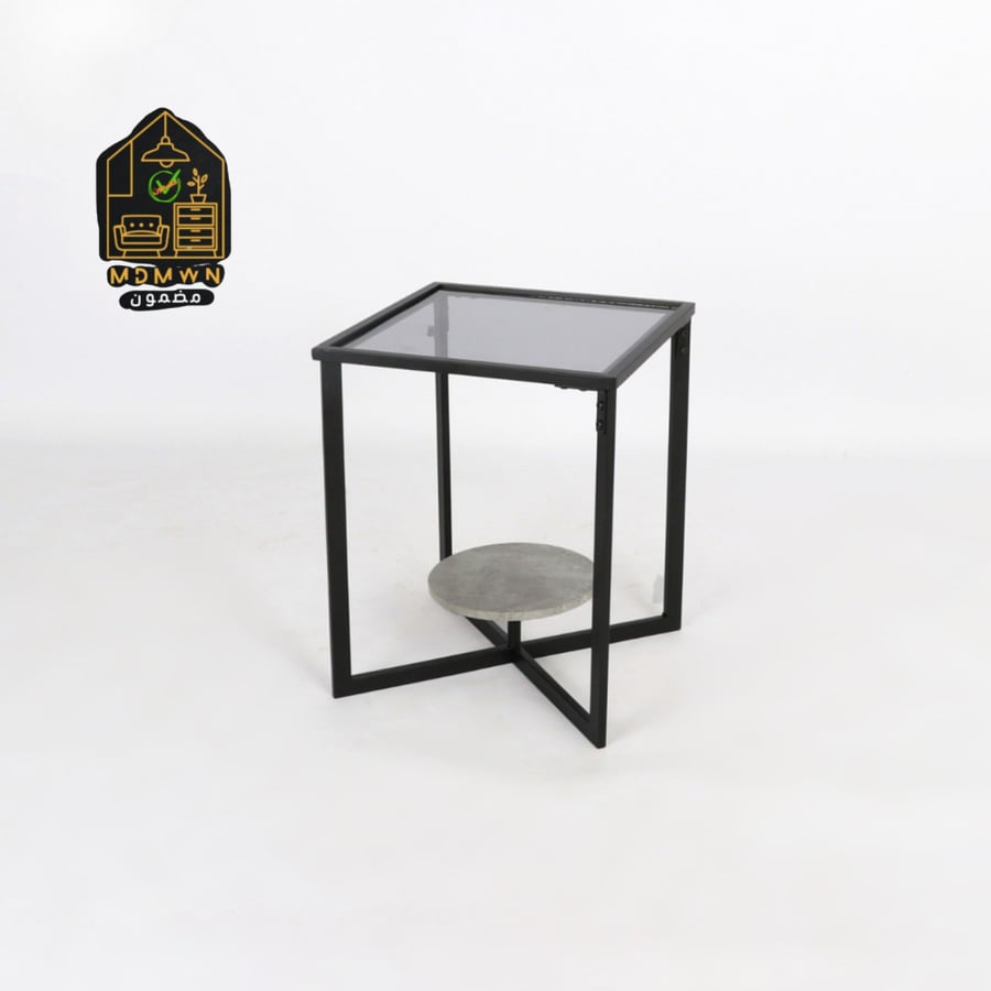 طاولة خدمة صغيرة