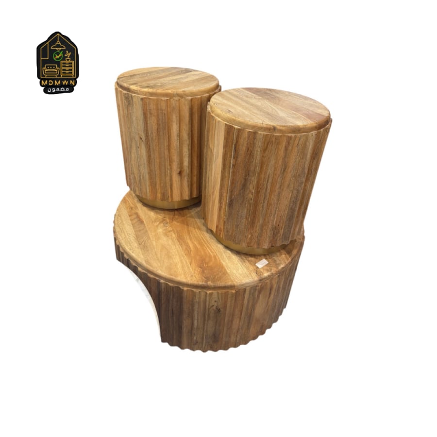 Natural rustic table set with slatted legs