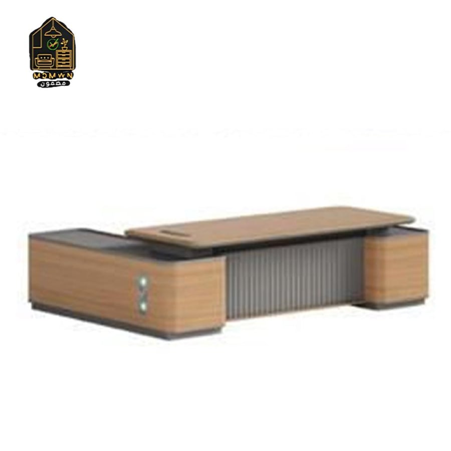 Multi-size executive desk set