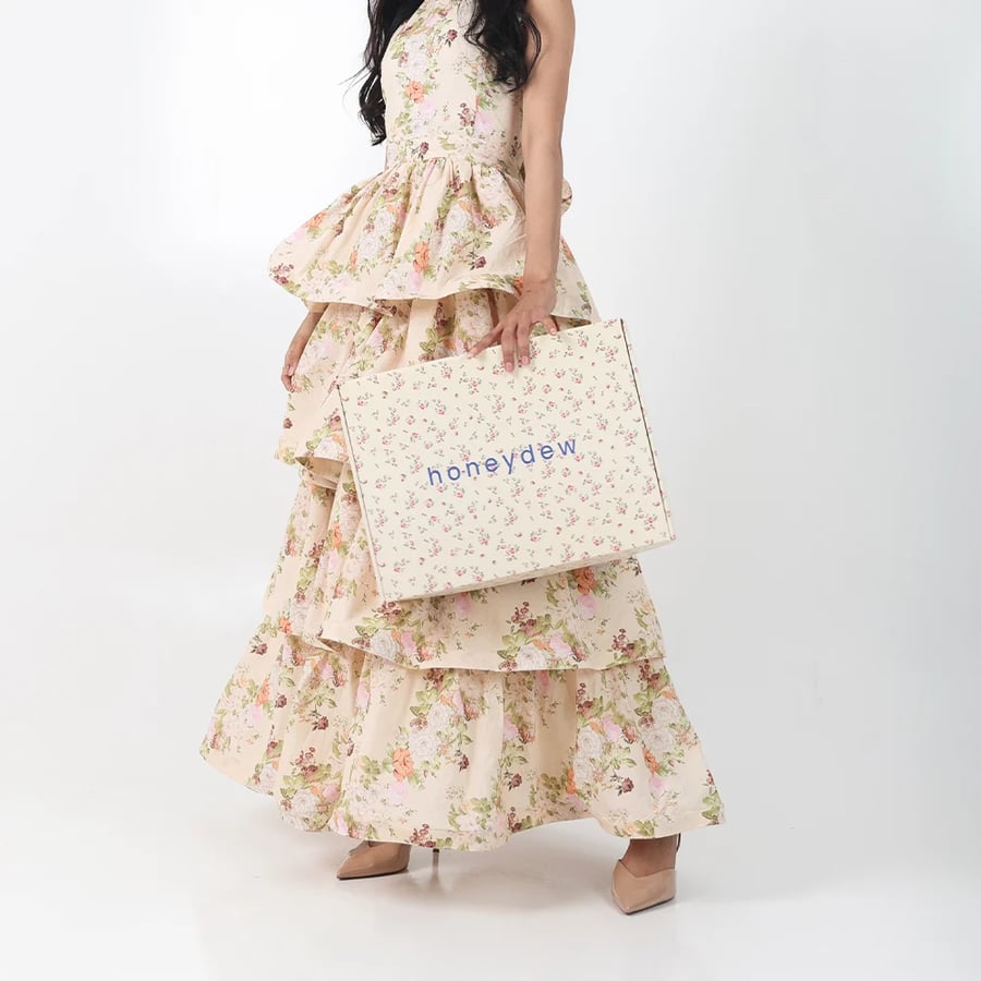 فستان الزهور المعتقة |  Vintage Floral Dress