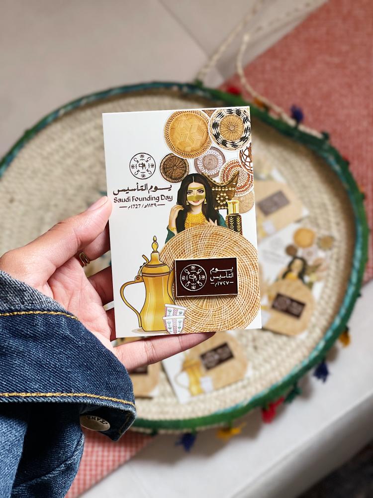 بروش مغناطيس مع الكرت