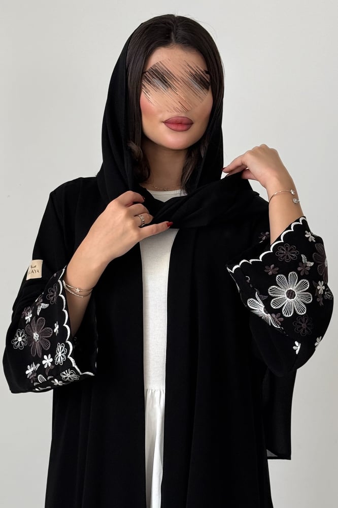 Abaya with embroidery and flared