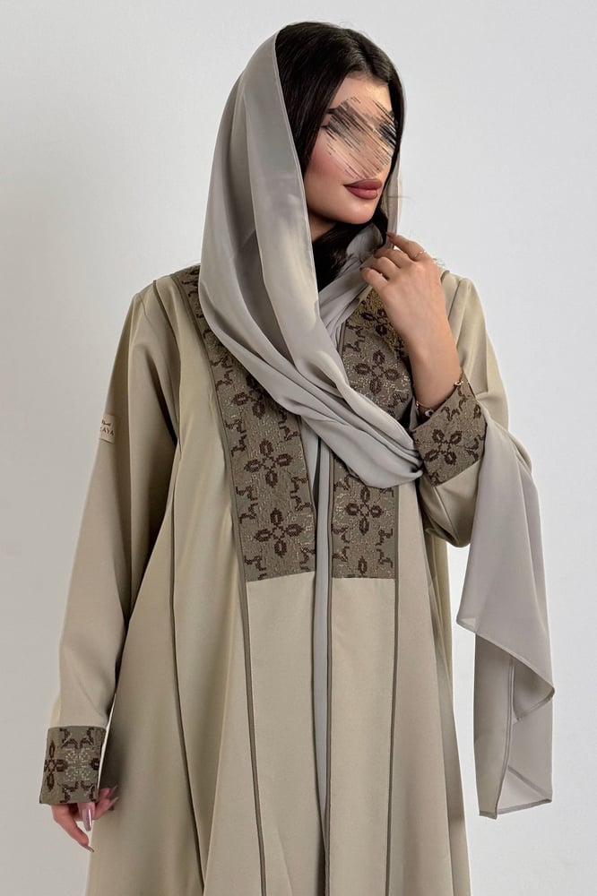 Soft embroidered crepe
