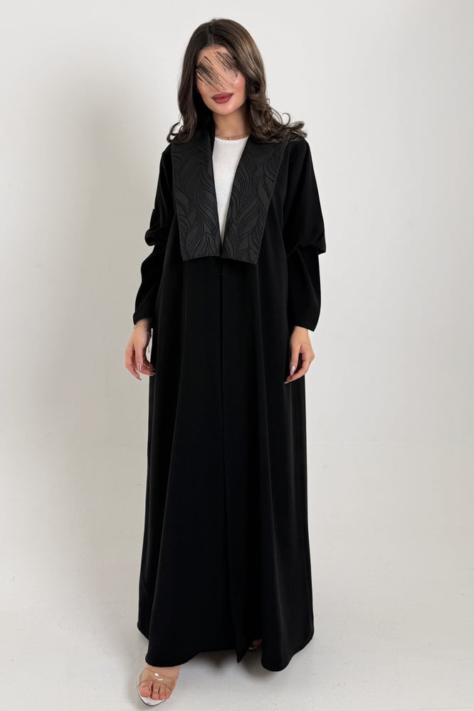 Practical crepe with jacquard, open wide