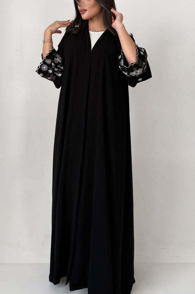 Abaya with embroidery and flared