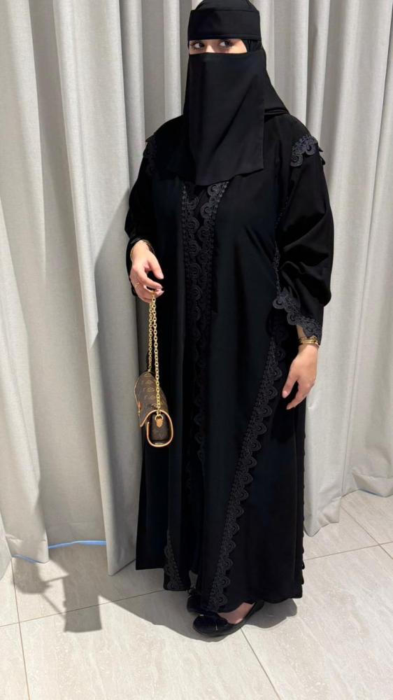 عباية دانا