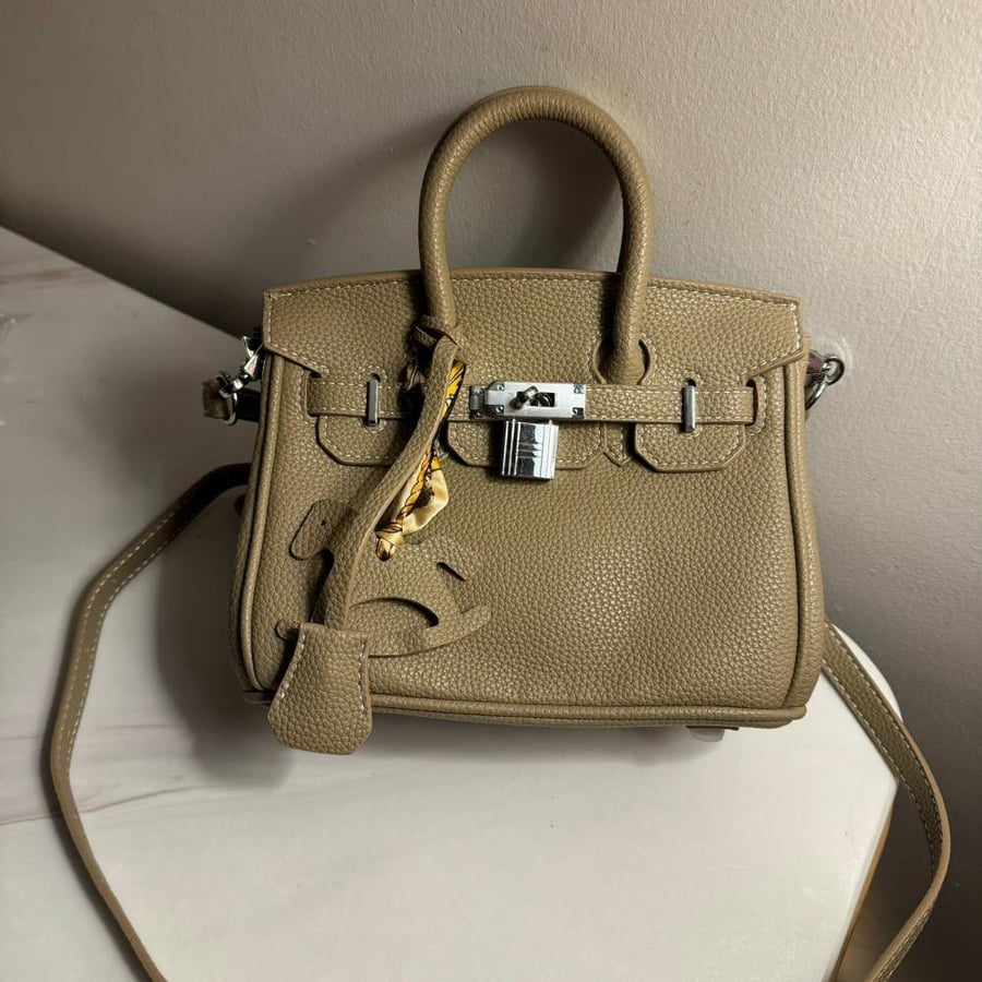 Hermos Khaki size 20 cm
