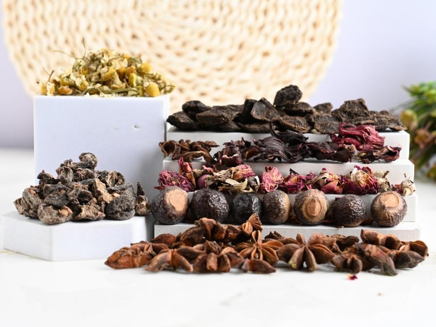 عرض الاعشاب السبعة + 1