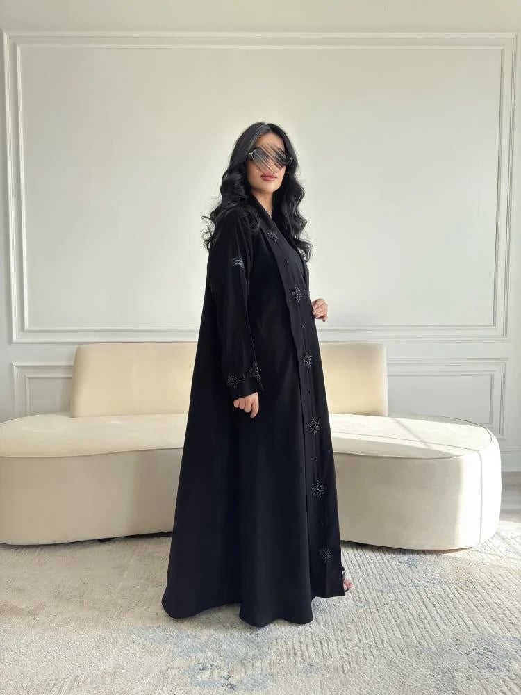 عباية تهاني
