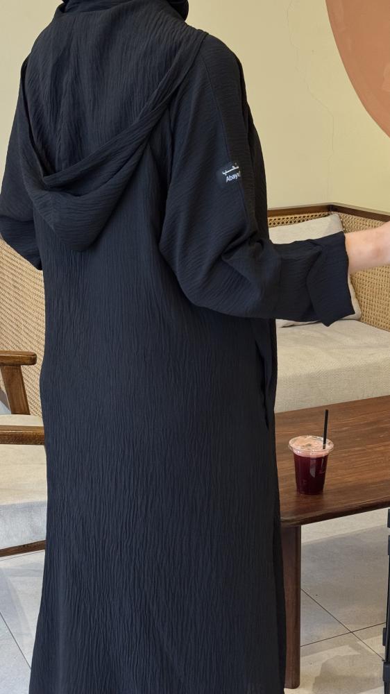 عباية سفر اسود قبعة
