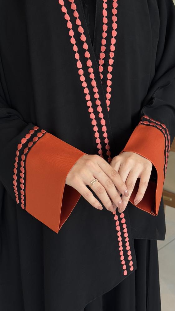 عباية مُنتقى