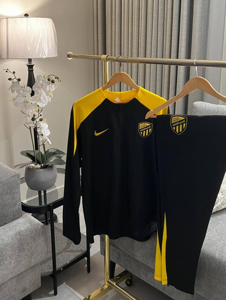 طقم تمارين الاتحاد 2026 لون اصفر سويتر وبنطلون