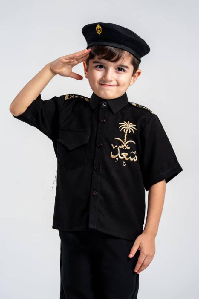 طقم اليوم الوطني ولادي اسود