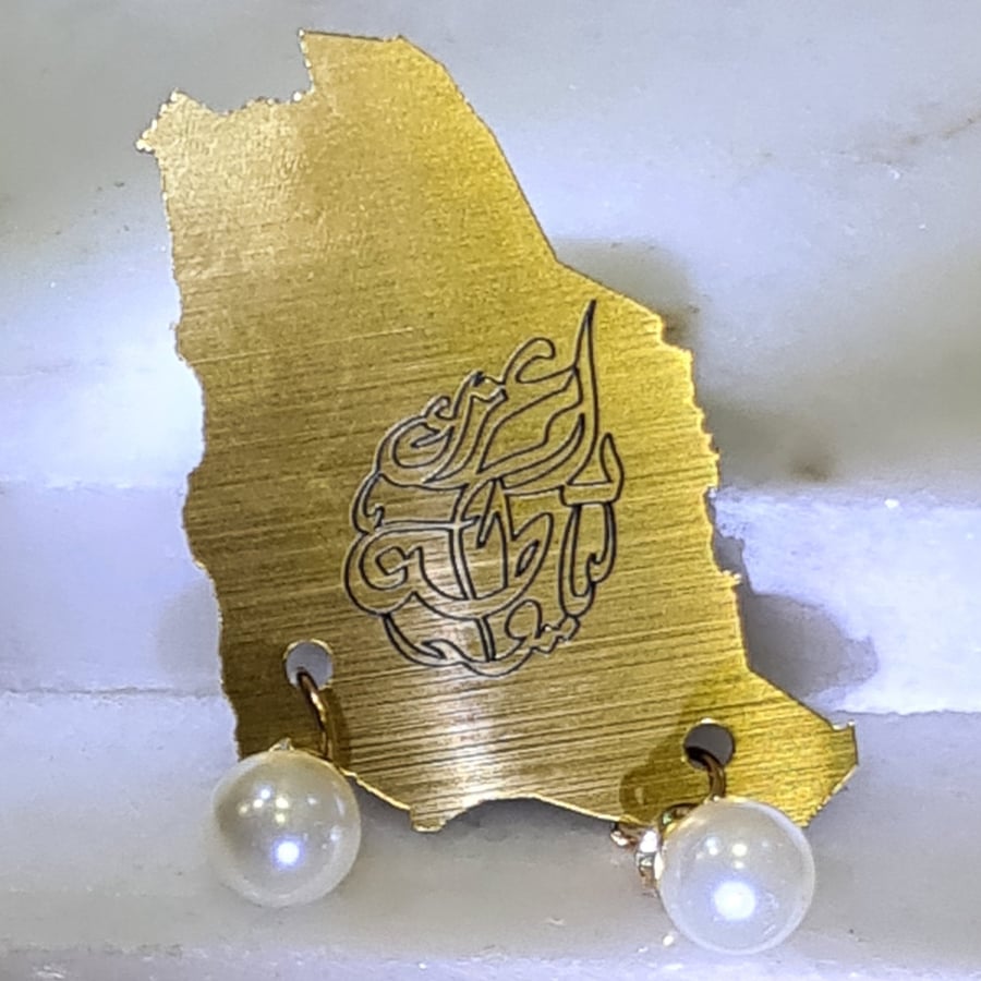 بروش نسائي pin خريطة المملكة ذهبي (كبير )