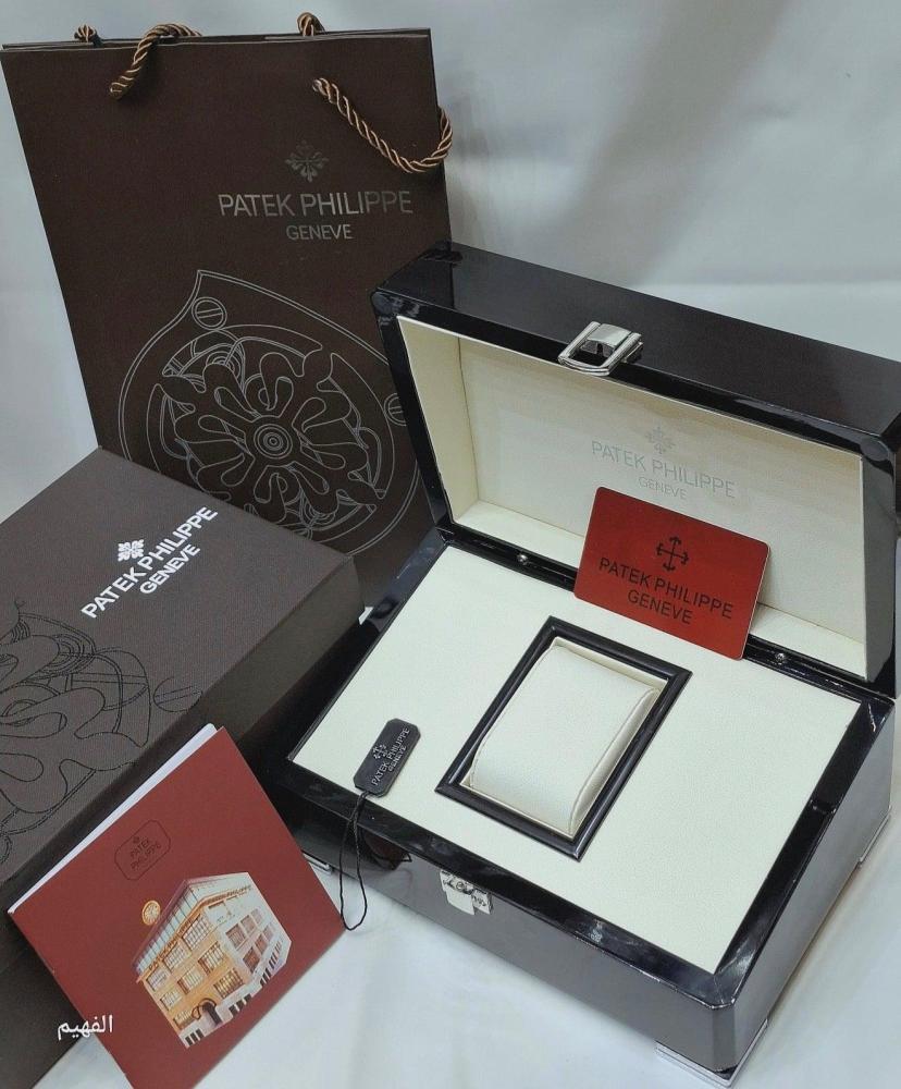 ساعة باتيك فليب جولدن اليبس