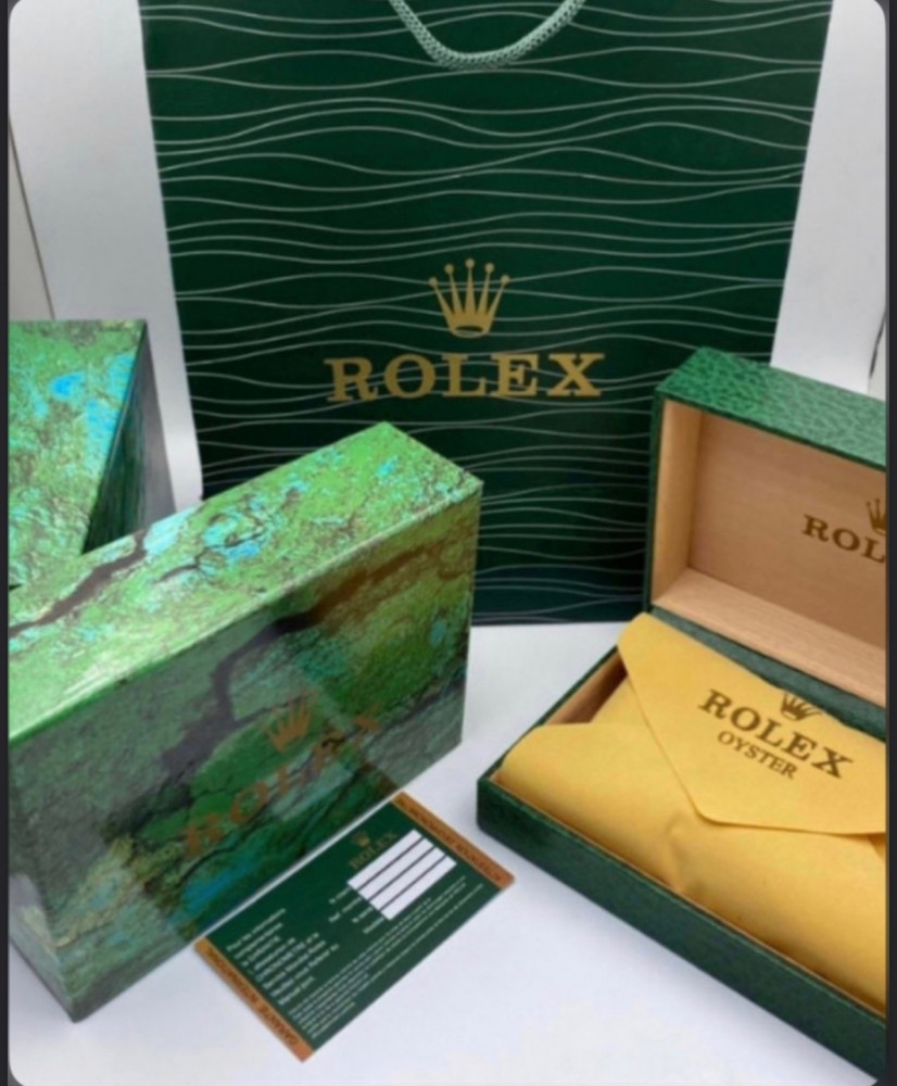 ساعة رولكس دايتونا باندا ROLEX
