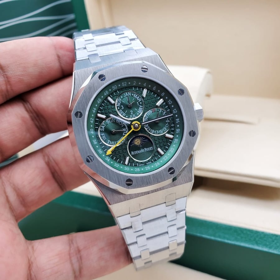 ساعة ادميرز بياجت Audemars Piguet
