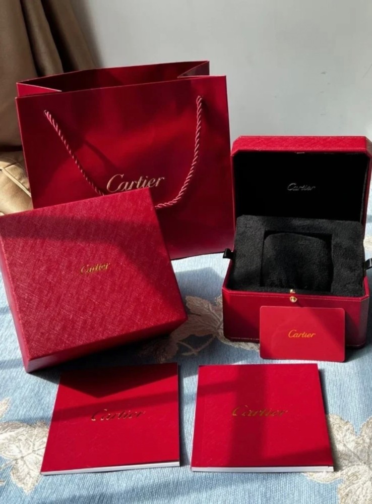 ساعة كارتير ارقام عربي سانتوس دومو إصدار جديد