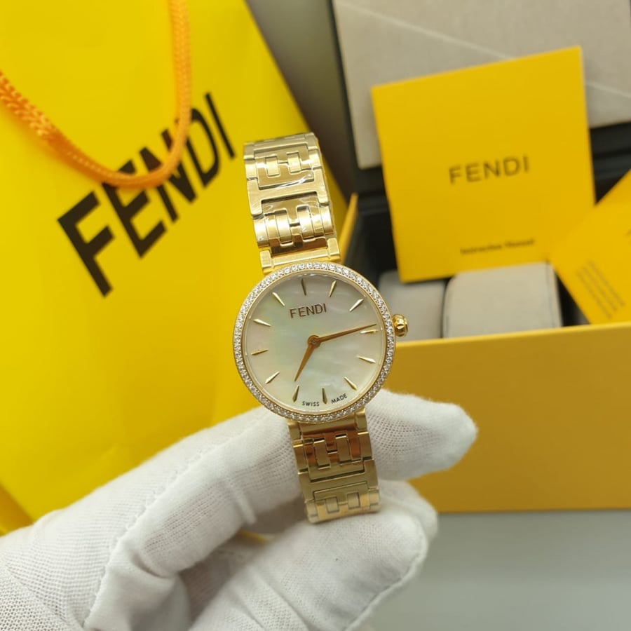 ساعة فندي نسائي FENDI