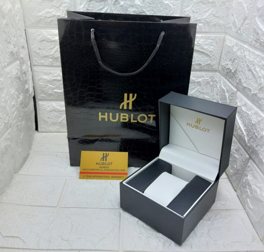 ساعة هوبلت HUPLOT