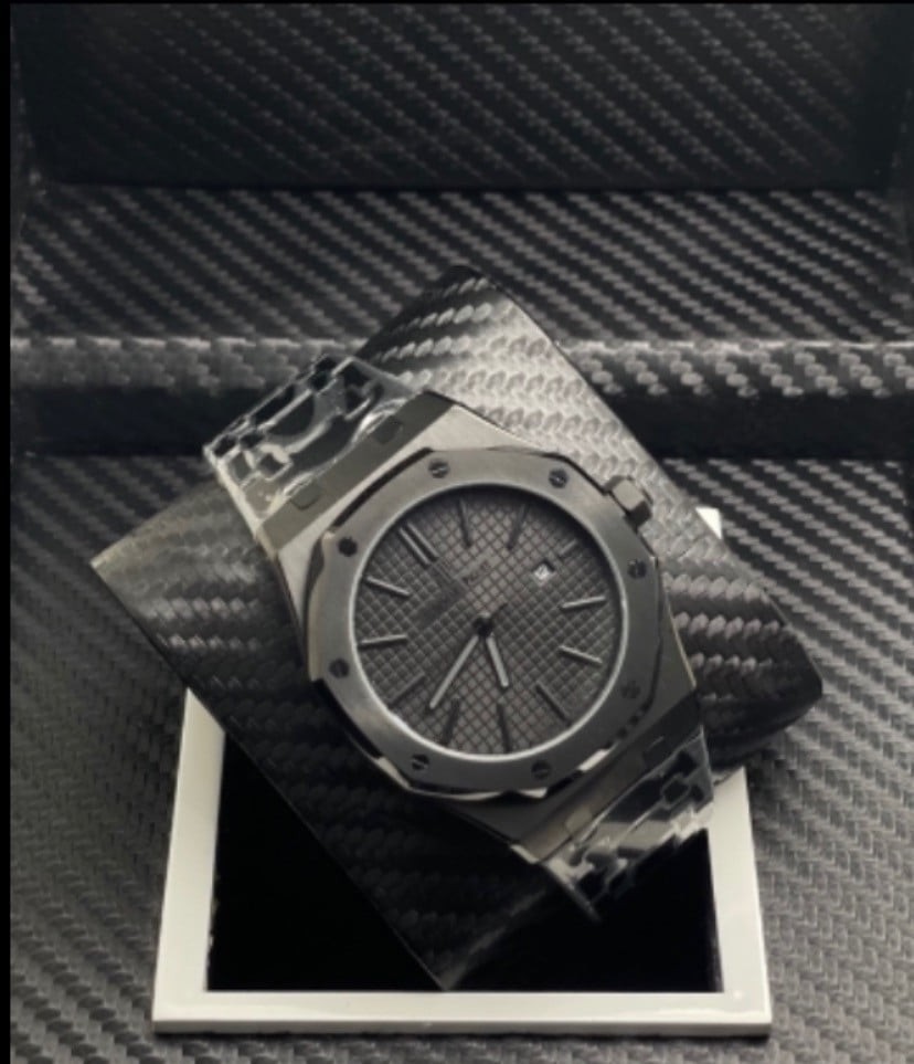 ساعة ادميرز AUDEMARS PIGUET