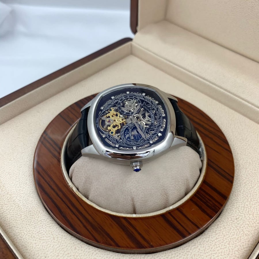 ساعة درايف دي  كارتير جلد CARTIER