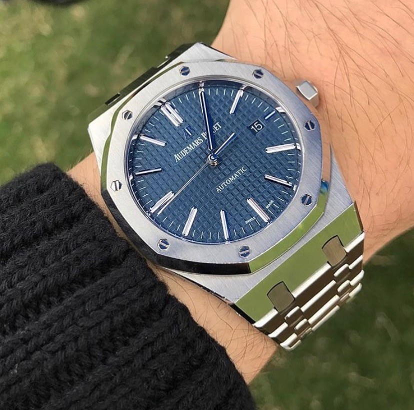 ساعة ادميرز بياجت AUDEMARS PIGUET