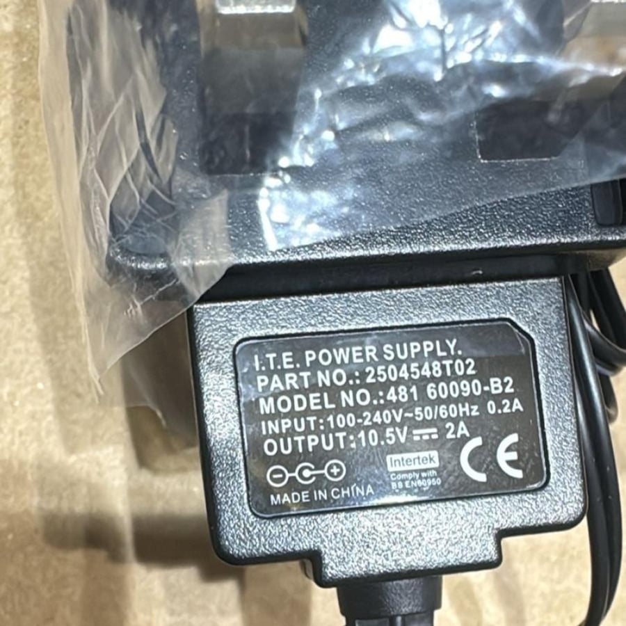 شاحن سيبورا تترا Sepura TETRA سيبورا Sepura لـ STP8000، STP9000، STP9100، STP9200، SC20، SC21