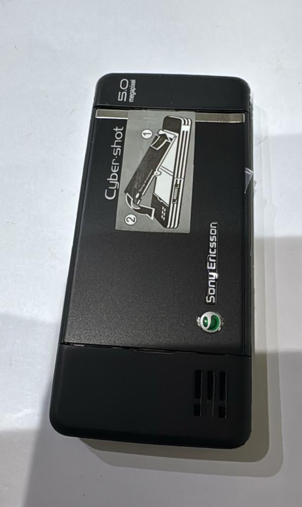 طقم سوني إريكسون C902 كفر جيمس بوند:  الأسود الملكي [NOS]