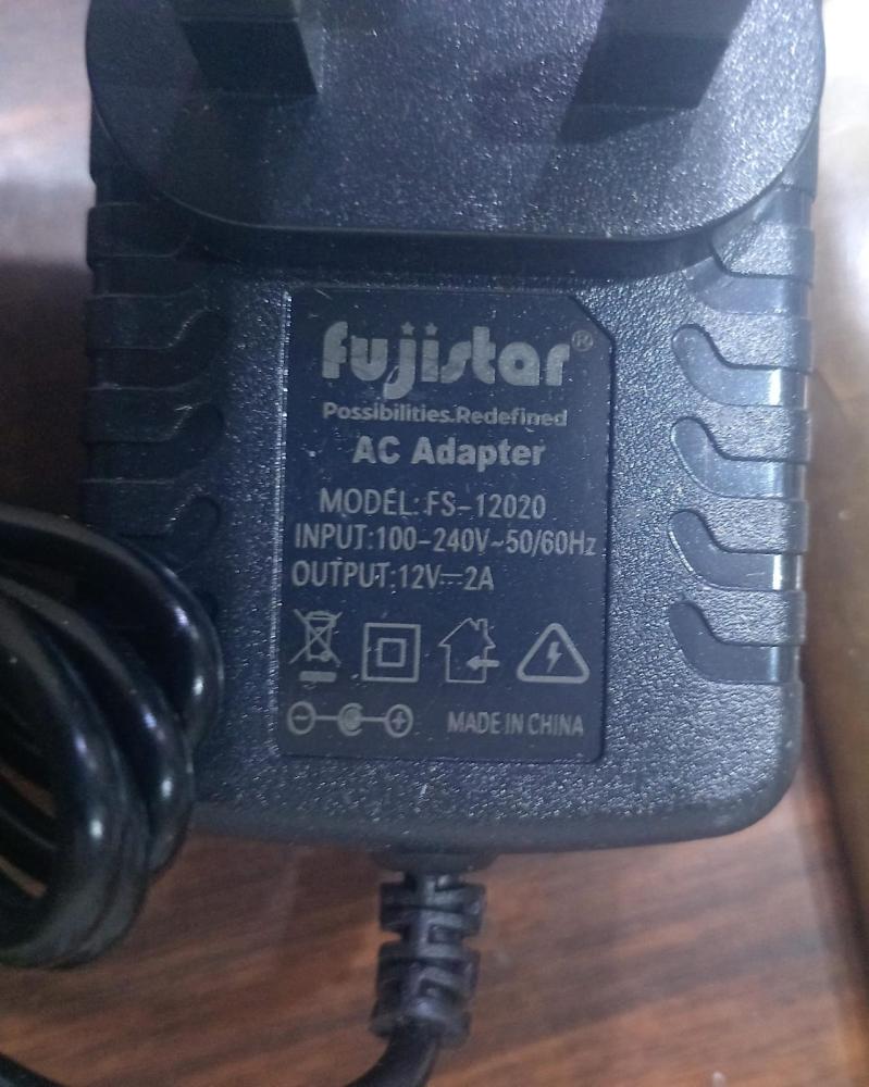 محول طاقة فوجي ستار 12 فولت 2 أمبير (Fujistar AC Adapter)