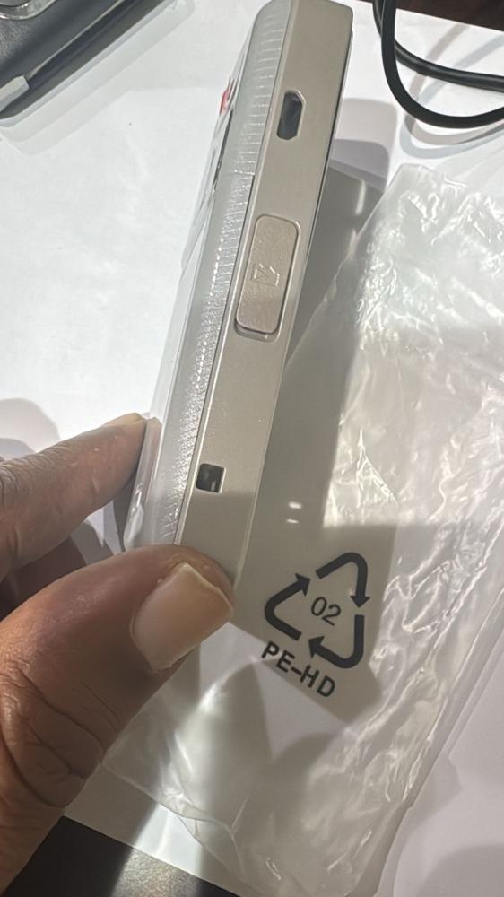 كفر جوال نوكيا Nokia N82 الفرصة الأخيرة للأسطورة : طقم اصلاح (فلاش الزينون) الأصلي - مخزون وكالة