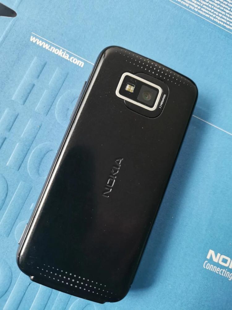 طقم اصلاح جوال Nokia 5530 XpressMusic نوادر التاريخ: 5 فرص أخيرة لبعث أسطورة الموسيقى 2009 من جديد!