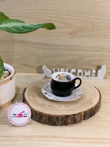 كوب كابتشينو اسود