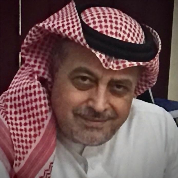 عوض عبدالفتاح