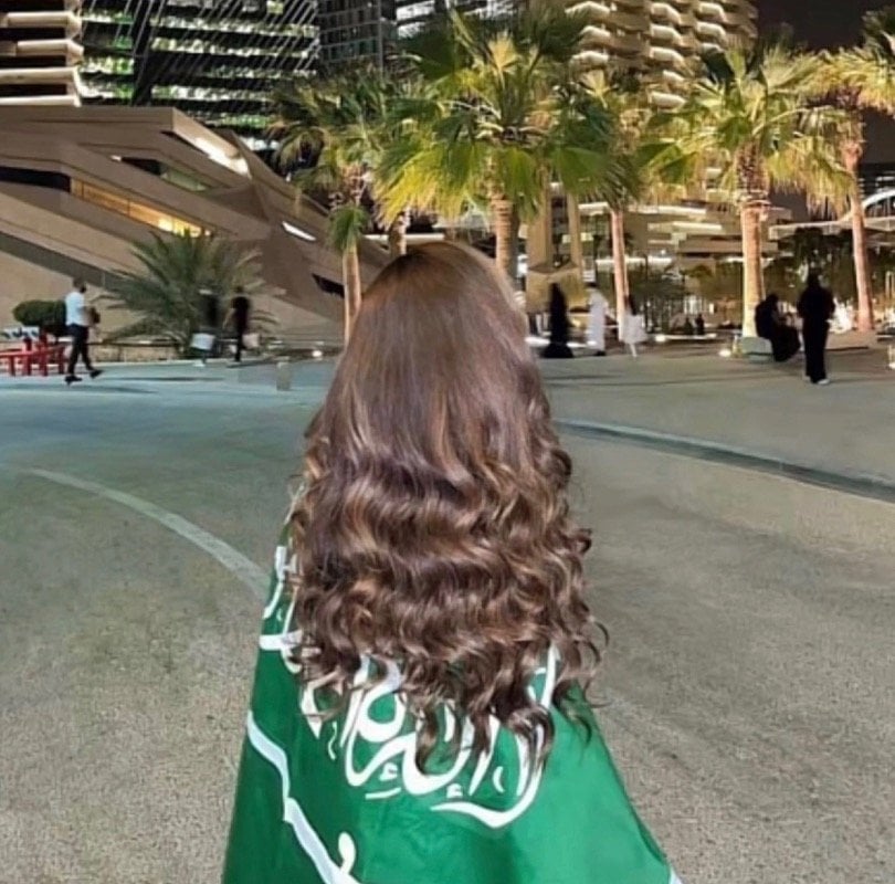 عبير 