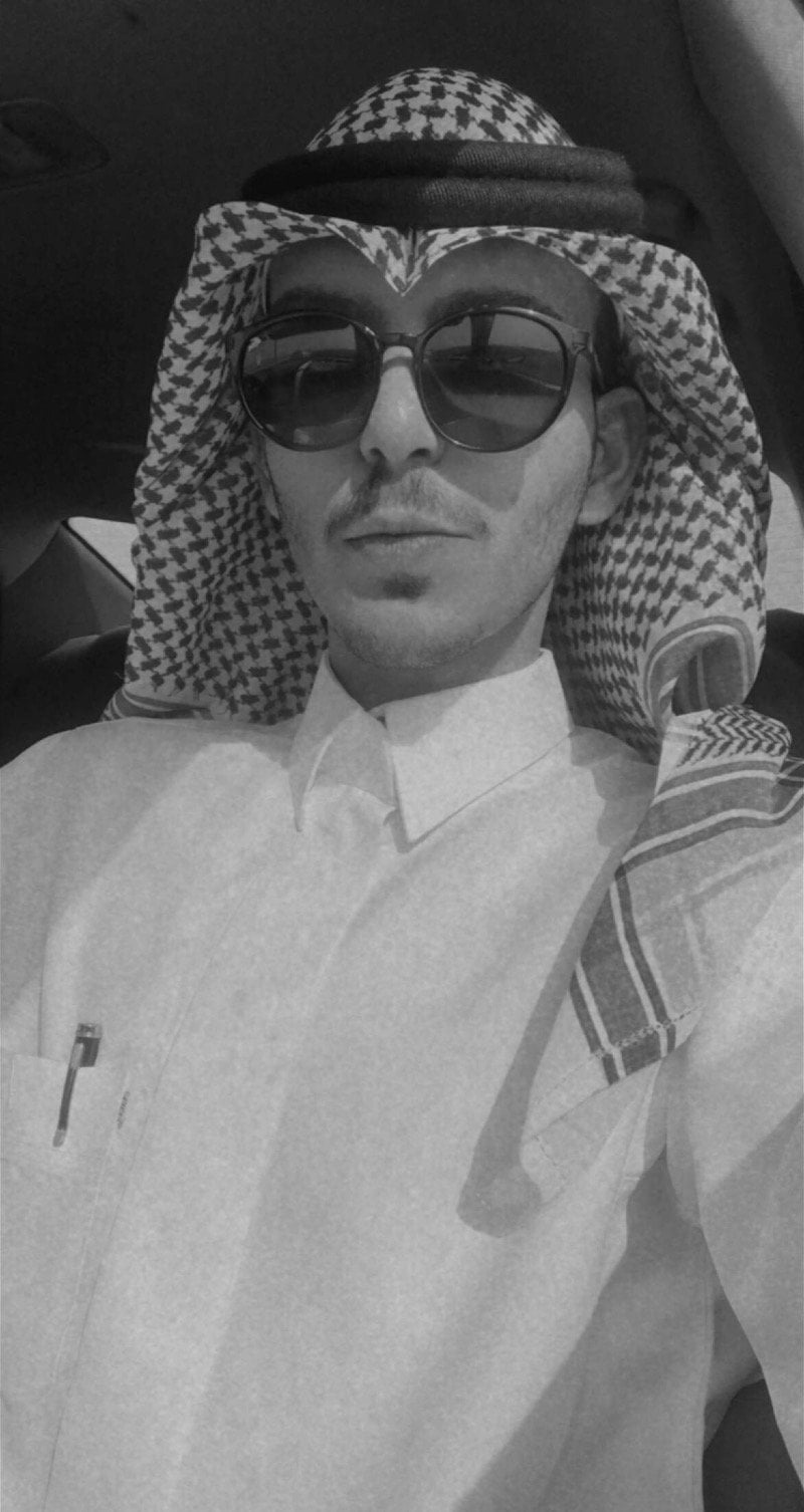 نواف العنزي