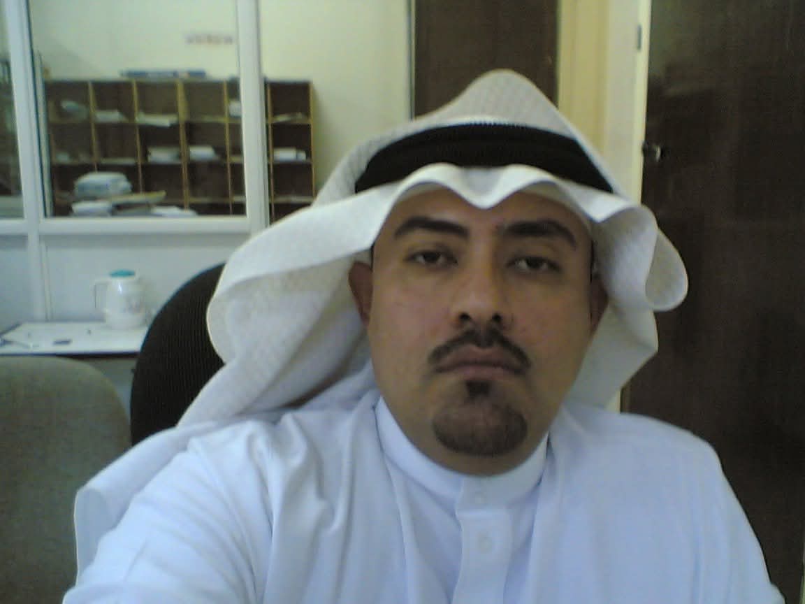 منير 