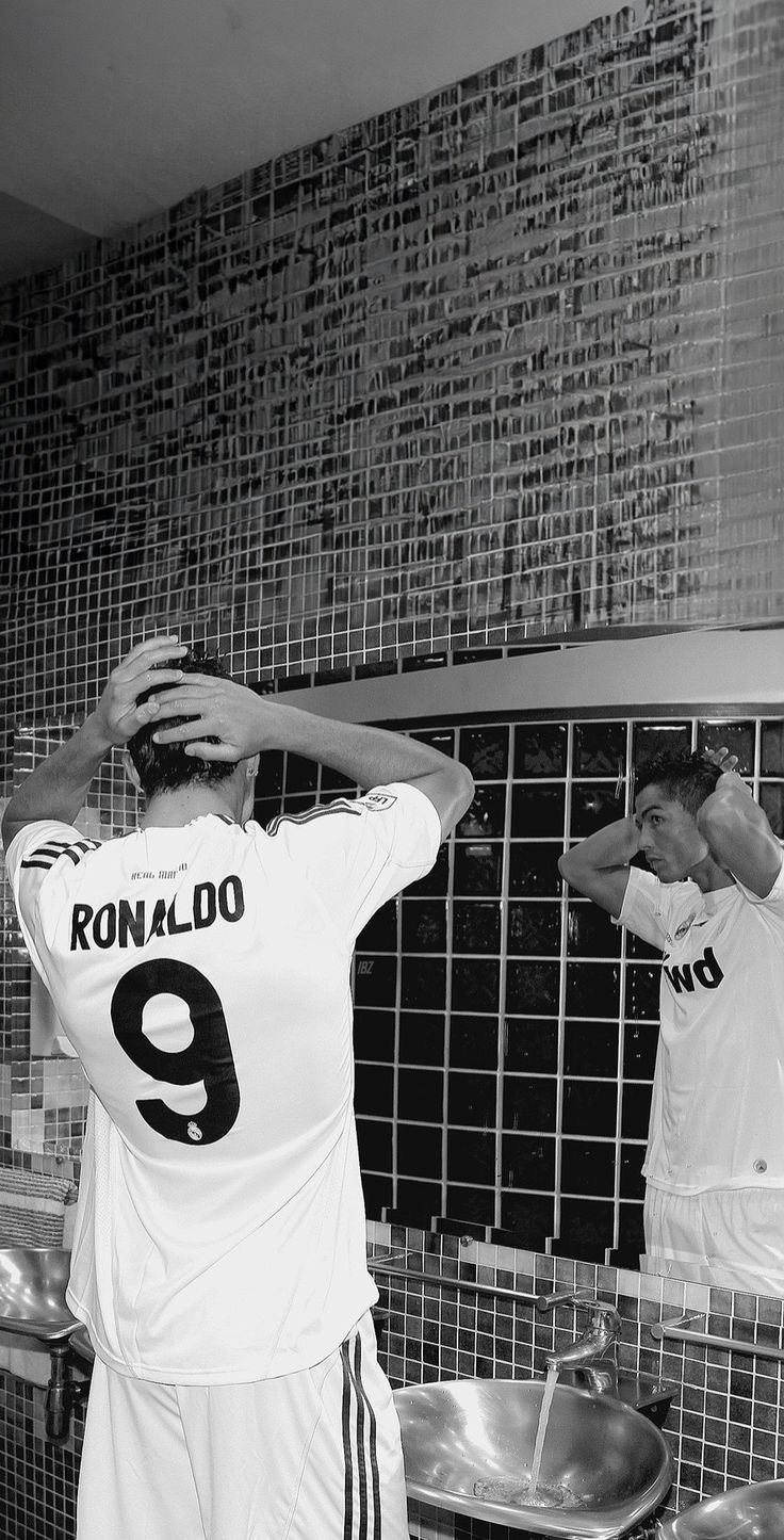 سليمان العميريني