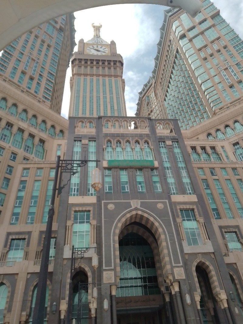 علي حسين علي احمد عبيري .